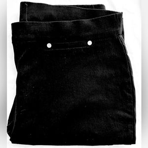 Rafaella Women's Classic Bermuda Shorts